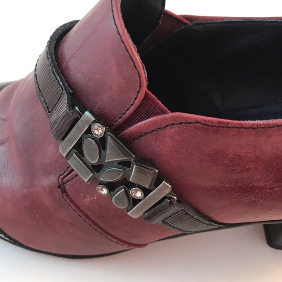 Beautiful Dorking Tirana Slip on Shoe. Size 37 Burgandy - Picture 3 of 11